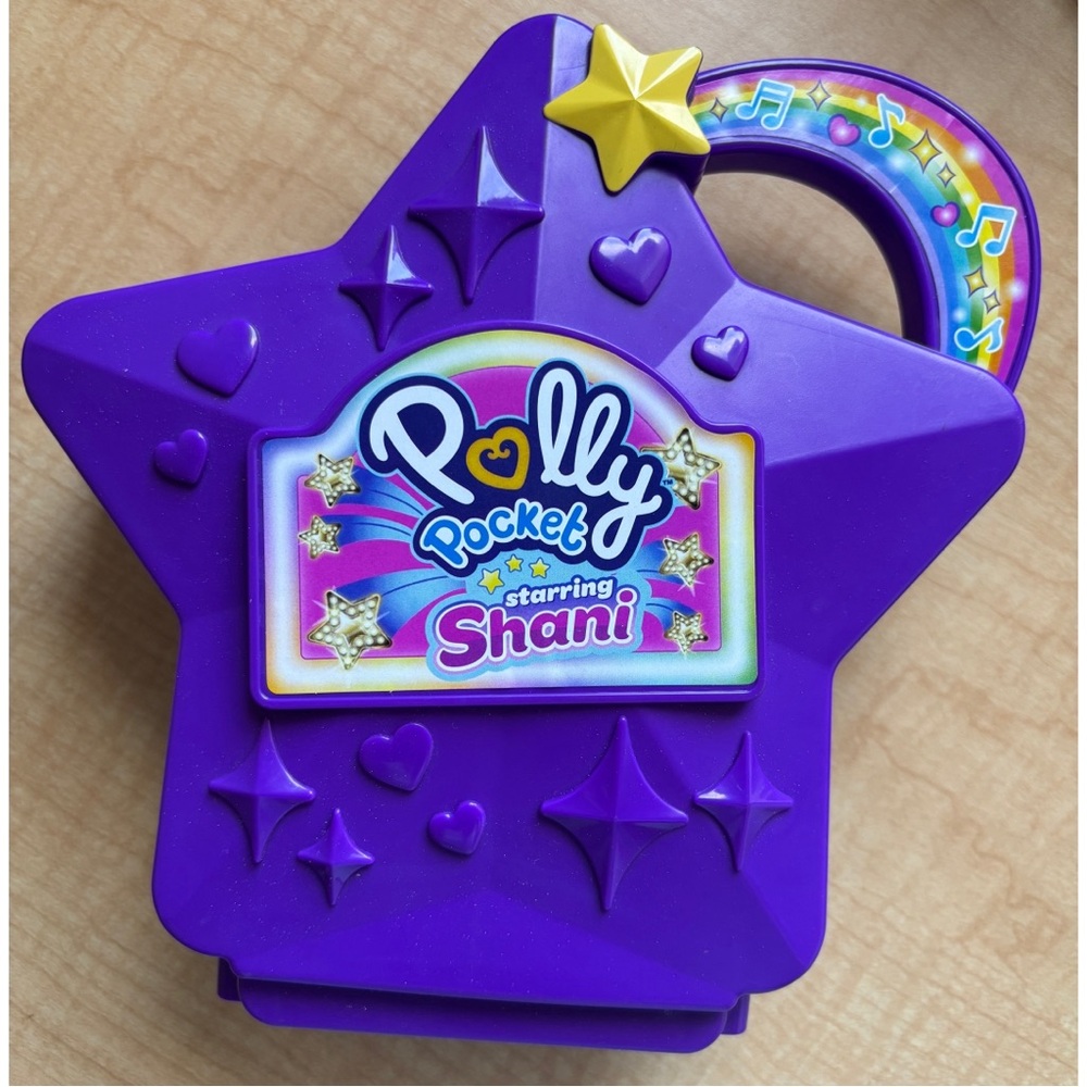 Polly Pocket Starring Shani Star Compact 2022 Lights Up Camera Cake Toy Playset